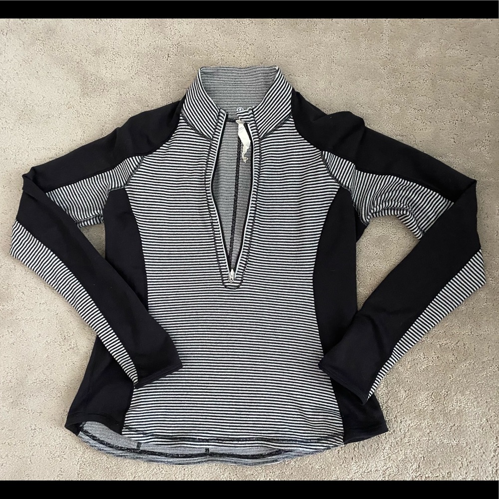 Lululemon Run Briskly Half Zip